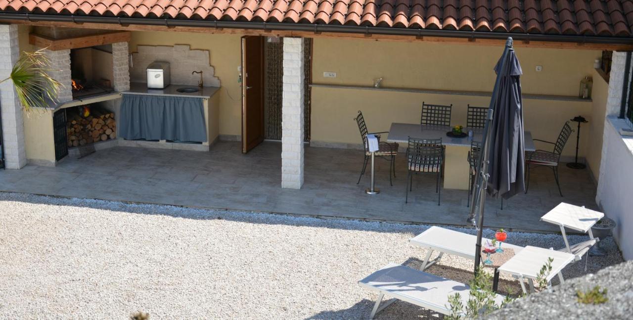 Casa Ferata - Holiday Home Vižinada Esterno foto